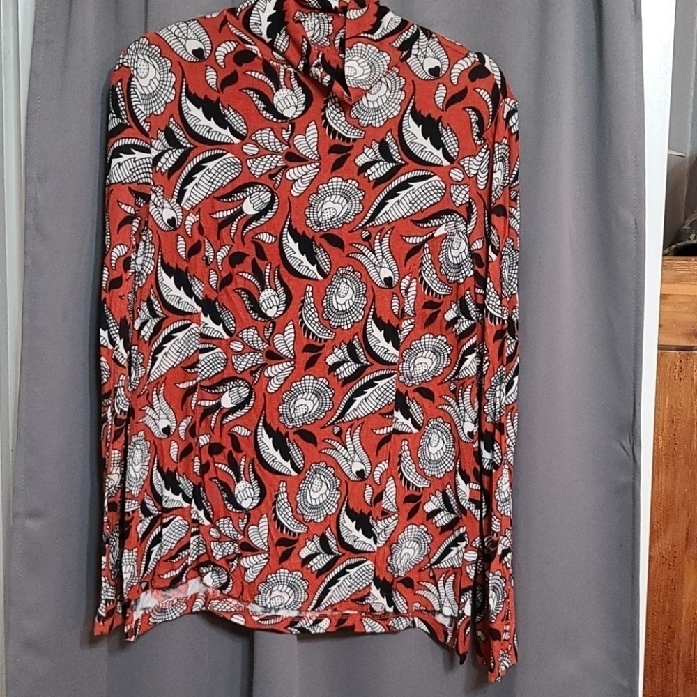 Cato ribbed soft‎ and stretchy turtleneck size S